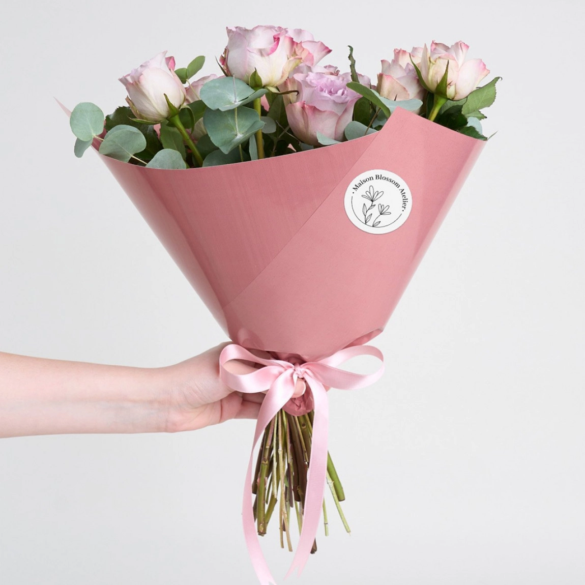 Pembe Süslemeli 10 Lila Gül Buketi